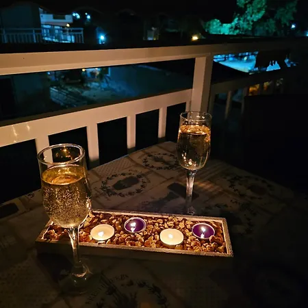 Violet Olympic * Olympiakí Aktí